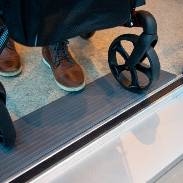 60mm Grey Ramp4 Rubber Wedge Ramp - Image 2